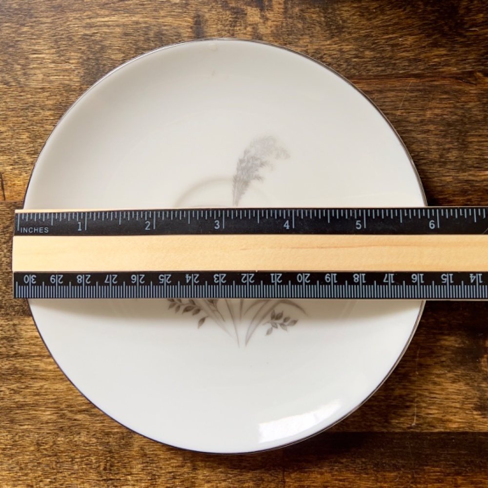 Wentworth China ‘Silver Wheat’ Eterna Shape #7514, 6” Saucer Coffee Tea VINTAGE - Picture 5 of 5